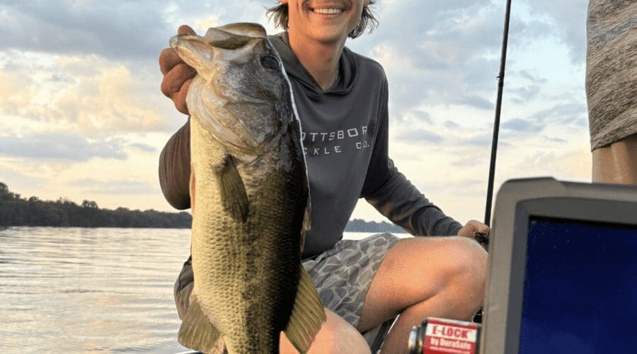 Spring Bass Fishing Forecast for Lay Lake: Get Ready!